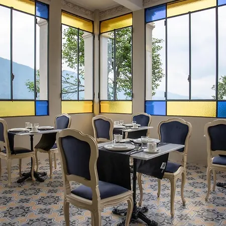 Alojamento de Acomodação e Pequeno-almoço Ca Meison 4*